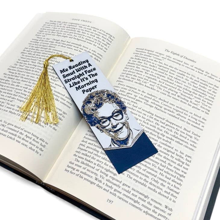 Me Reading Smut With A Straight Face 3D Bookmark