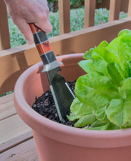 Ironwood Hori Cultivator Multi Purpose Gardening Tool