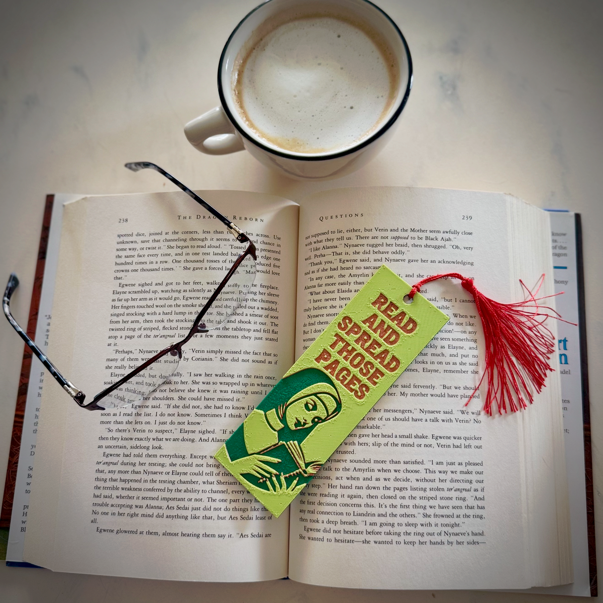 Read and Spread Those Pages 3D Bookmark