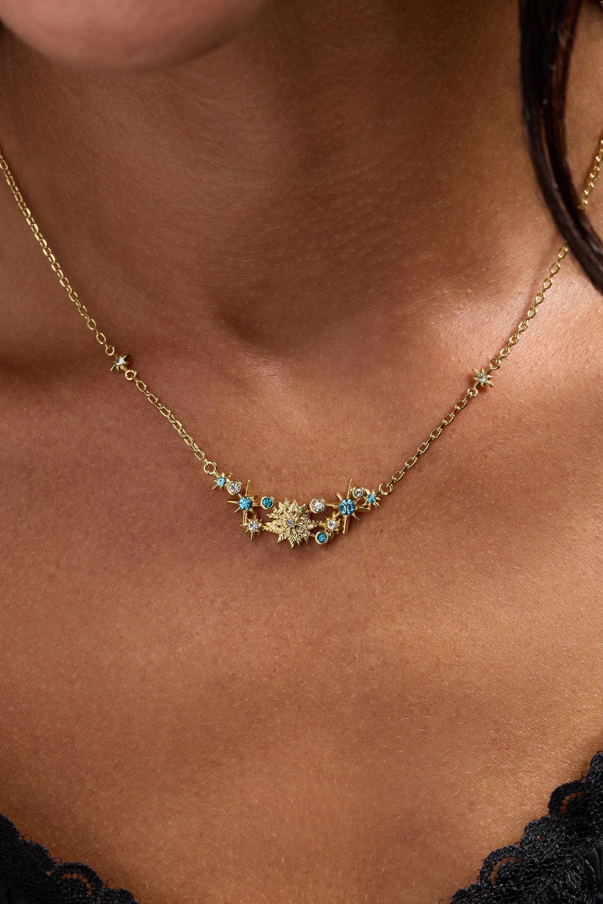 ACOTAR Frost and Starlight Flower Necklace